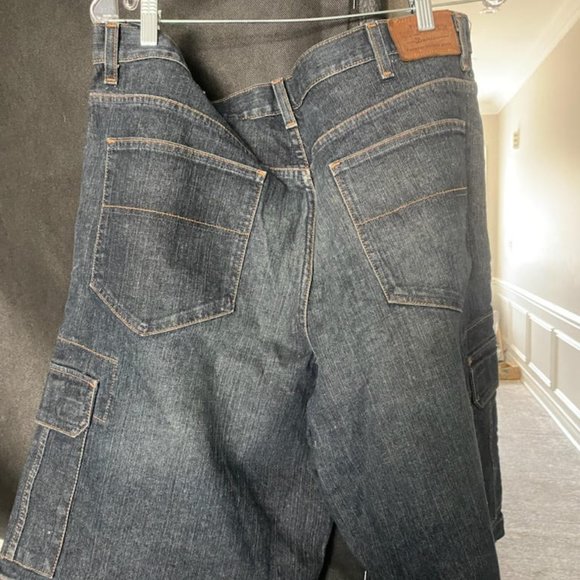 Tommy Hilfiger denim shorts size 40 - Picture 3 of 3